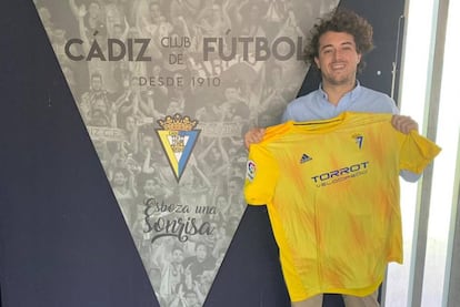 Jaime Lafuente, exalumno de LaLiga Business School, en las instalaciones del Cádiz CF.