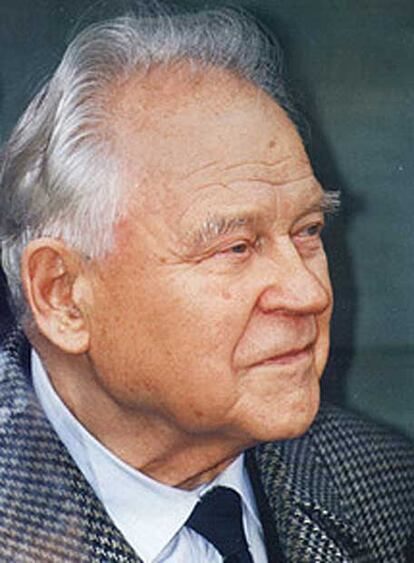 Tijon Jrénnikov.