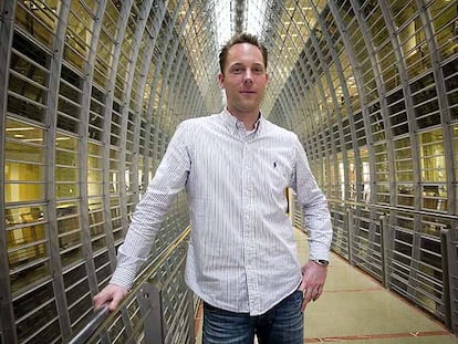 Mirco Iwan, ex directivo alemán del sector de la inversión que hace un <i>master</i>.