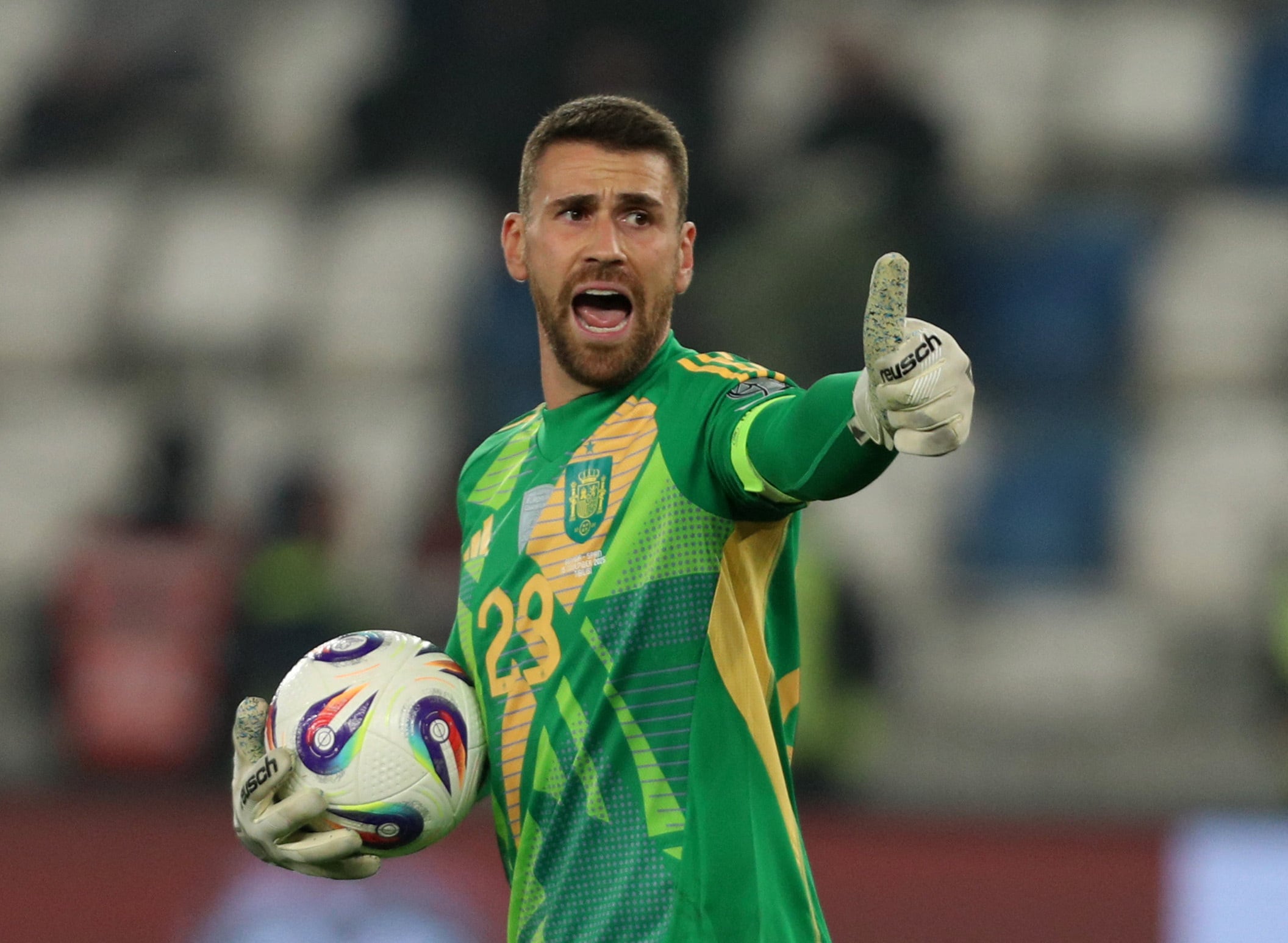 Luis de la Fuente: la semplicità che sfida la complessità dei club spagnoli