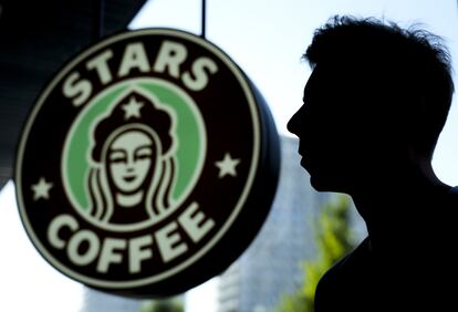 Una tienda de 'Stars Coffee' en Moscú, el sustituto local de Starbucks.