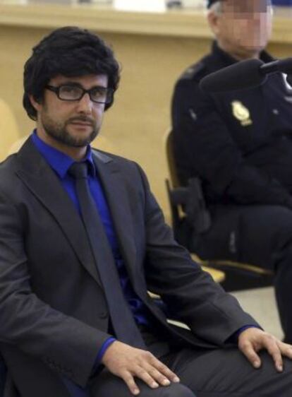 Hervé Falcianiappears before a High Court judge for extradition proceedings in San Fernando de Henares, near Madrid.