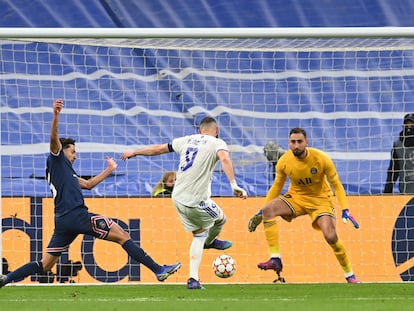 Benzema ejecuta el remate que supuso el 1-1 en el marcador. Getty