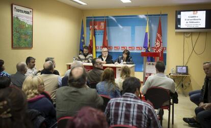 Asamblea en la agrupación socialista de Torrejón de Ardoz.
