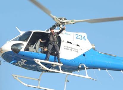 Hugh Jackman llegó en un helicoptero a la conferencia de prensa del 8 de abril de 2009 en en Sídney.