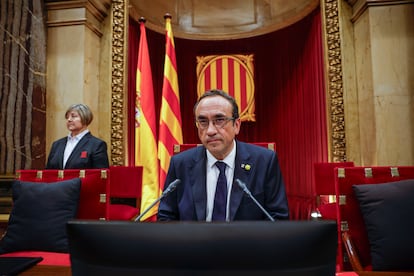 Josep Rull, presidente del Parlament, abre la sesión del debate de investidura. 