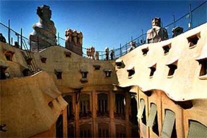 Patio interior de La Pedrera, la casa de viviendas más emblemática de Antoni Gaudí, construida entre 1906 y 1909.