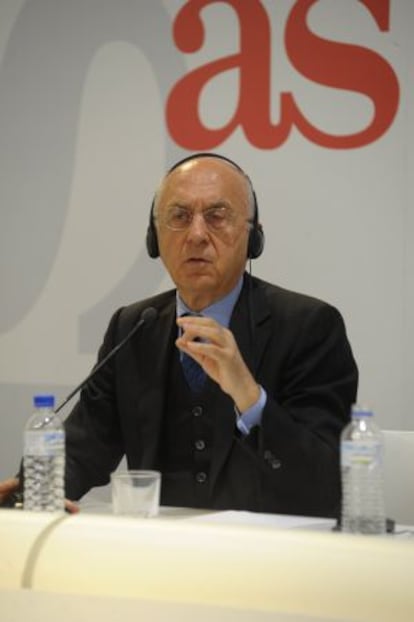 El fiscal jefe de Turín, Raffaele Guariniello, durante su intervención en el Foro AS