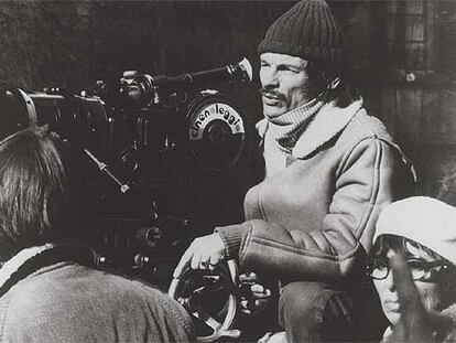 El cineasta ruso Andréi Tarkovski (Zavraje, antigua URSS, 1932-París, 1986), durante un rodaje.