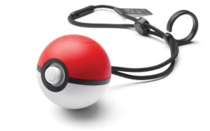 Poké Ball Plus.