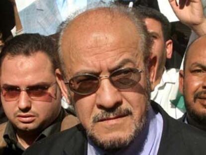 Abdel Mayid al Dneibat.
