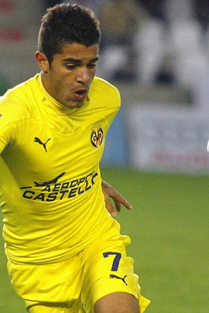 Iago Falqué, durante un partido con el Villarreal.