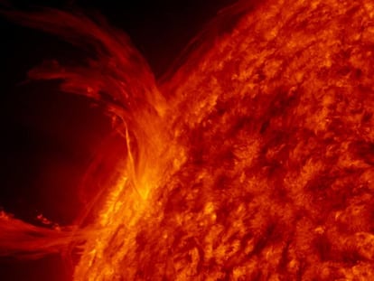 Las erupciones del Sol han llegado a freír satélites de comunicación y otros instrumentos electrónicos de la Tierra.