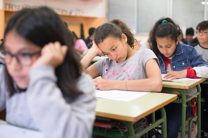 Alumnos de primaria en una escuela de Barcelona.