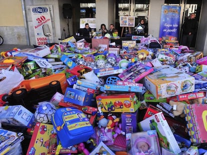 Recogida de juguetes llevada a cabo el pasado fin de semana para la campaña de los Reyes Magos / Ayuntamiento San Fernando