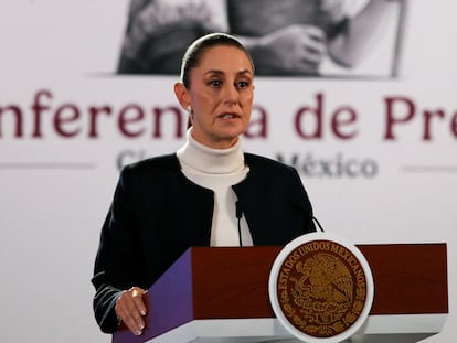 La presidenta Claudia Sheinbaum presenta su plan de seguridad este martes en Palacio Nacional, en Ciudad de México.