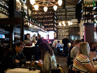 Comedor de la Parrilla Don Julio. / Capel