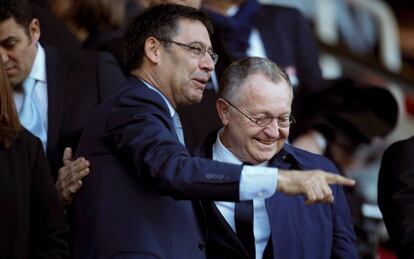 Josep María Bartomeu, en el palco del Barcelona.