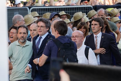 Carles Puigdemont, este jueves a su llegada a las inmediaciones del Parlament. 