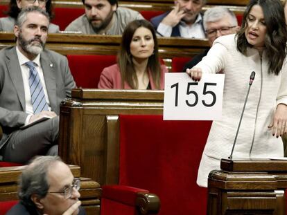 Arrimadas muestra a Torra un 155 muy 'currado'.