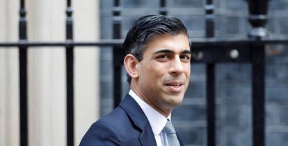 Rishi Sunak arriving at 10 Downing Street on January 19.