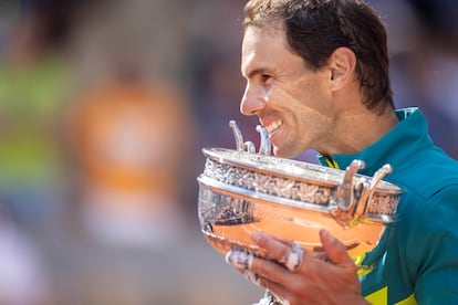 El 5 de junio de 2022, Nadal gana su decimocuarto Roland Garros y alcanza los 22 títulos de Grand Slam.