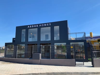 Oficina de comercialización de viviendas de Aedas Homes en San Juan (Alicante), en una imagen facilitada por la compañía este mes.