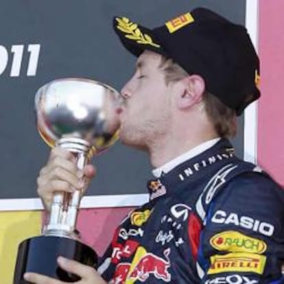 El piloto alemán Sebastian Vettel, tras proclamarse campeón del mundo de Fórmula 1 por segundo año consecutivo