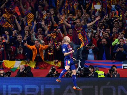 Iniesta celebra su gol en la final reciente de la Copa del Rey.