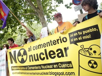 Concentraci&oacute;n contra el almac&eacute;n nuclear en Madrid. 
