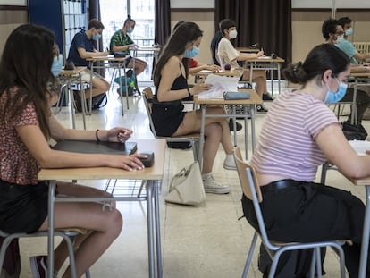 Alumnas de la EBAU en julio del año pasado en Valencia.