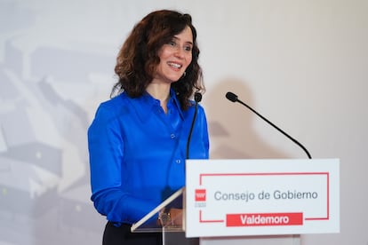 La presidenta de la Comunidad de Madrid, Isabel Daz Ayuso, tras el Consejo de Gobierno celebrado en Valdemoro, este mircoles.