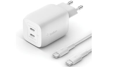 ofertas Amazon Tech week: cargador para móvil con doble puerto USB.