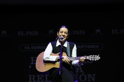 Actuación de Valeria Castro en el CaixaForum de Madrid. 