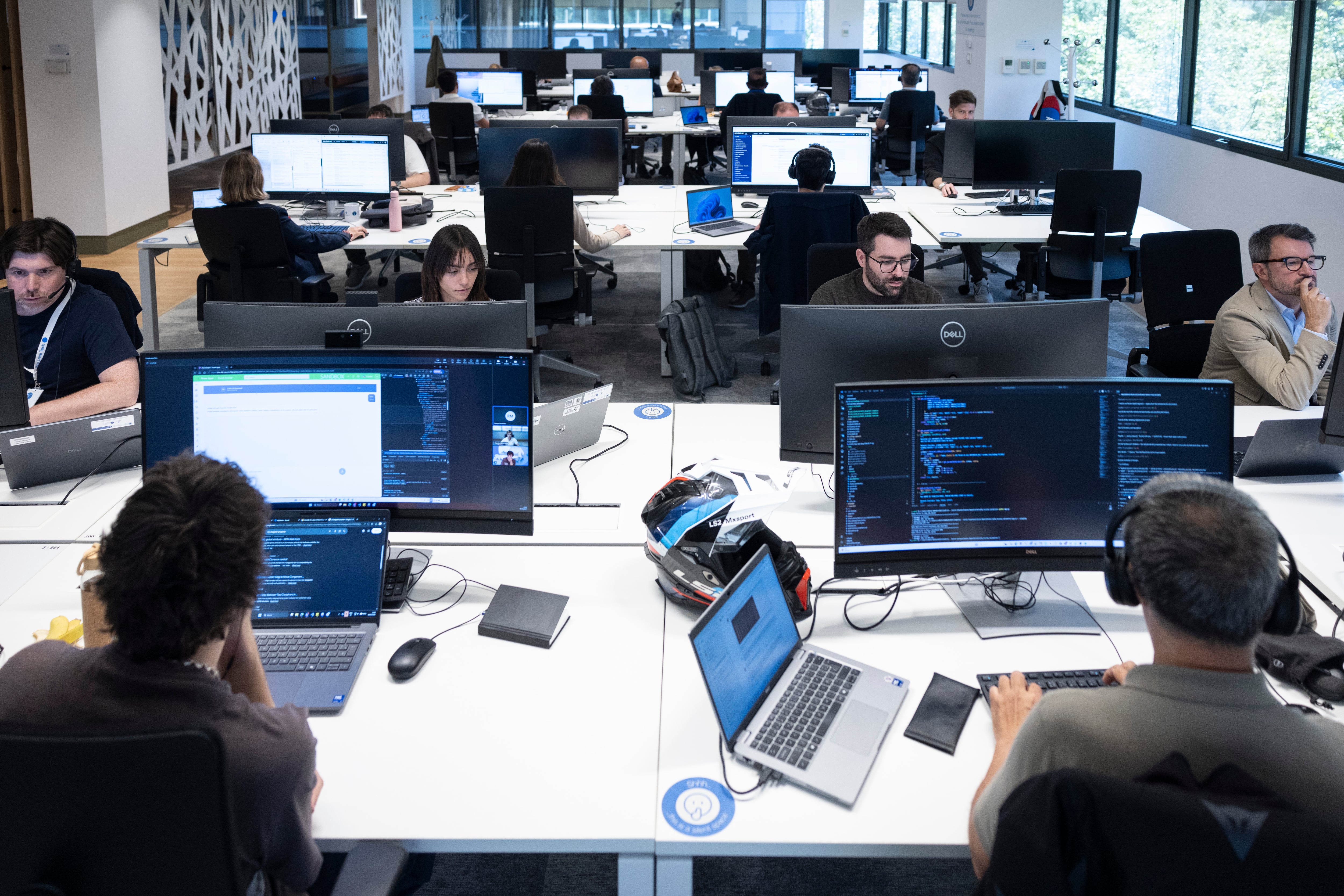 Allianz y Helvetia se suman a Zurich y Axa para convertir a España en un ‘hub’ mundial de seguros