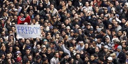 Protestas contra el gobierno de Zine El Abidine Ben Al&iacute; en T&uacute;nez, 2011.
 