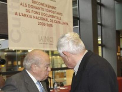 Los expresidentes de la Generalitat Jordi Pujol y Pasqual Maragall en el Archivo Nacional de Cataluña.