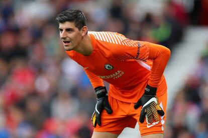 Courtois durante un partido con el Chelsea en la Premier.