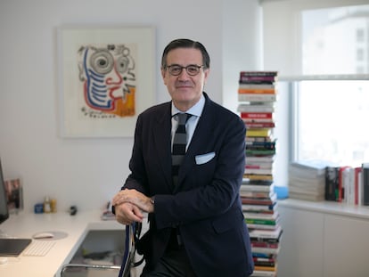 José Antonio Llorente, en su despacho en la sede de LLYC en Madrid.