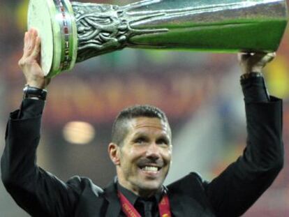 Diego Simeone celebra la Liga Europa del Atlético. 
 