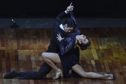 La pareja argentina formada por Axel Arakaki y Agostina Tarchini compite en la categoría de 'tango de escenario'.