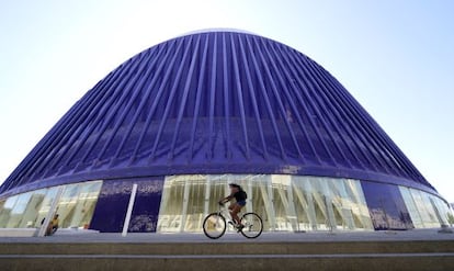 Edificio L'Àgora en Ciudad de las Artes y las Ciencias de Valencia.