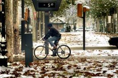 Imagen glacial de la ciudad de Lleida, ayer a las tres de la tarde.