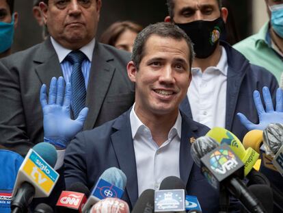 Juan Guaidó, en rueda de prensa en Caracas.