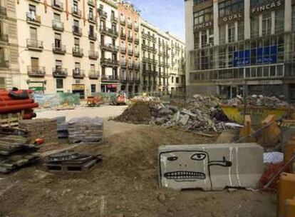 Estado de las obras de la plaza Castella, en Ciutat Vella.