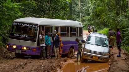 Accidente de tráfico en Amani, Tanzania.