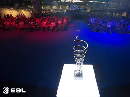 Un grupo de espectadores asisten a la copa de ESL Masters Gamepolis 2017 'League of Legends' el pasado julio.