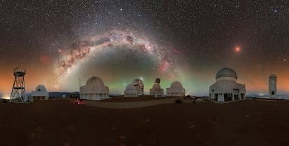 'Tolol Lunar Eclipse Sky'. Observatorio Cerro Tololo, Chile.