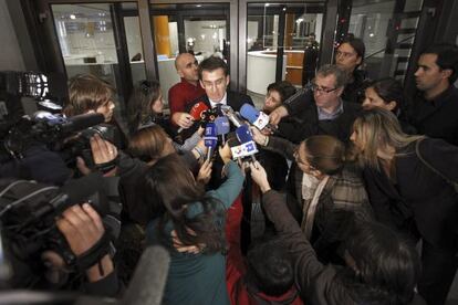 Alberto Núñez Feijóo, atiende a la prensa