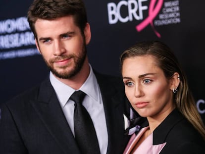 Miley Cyrus y Liam Hemsworth, en febrero de 2019 en Los Ángeles (California).